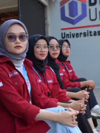 Momen Kelulusan Sarjana dan Magister